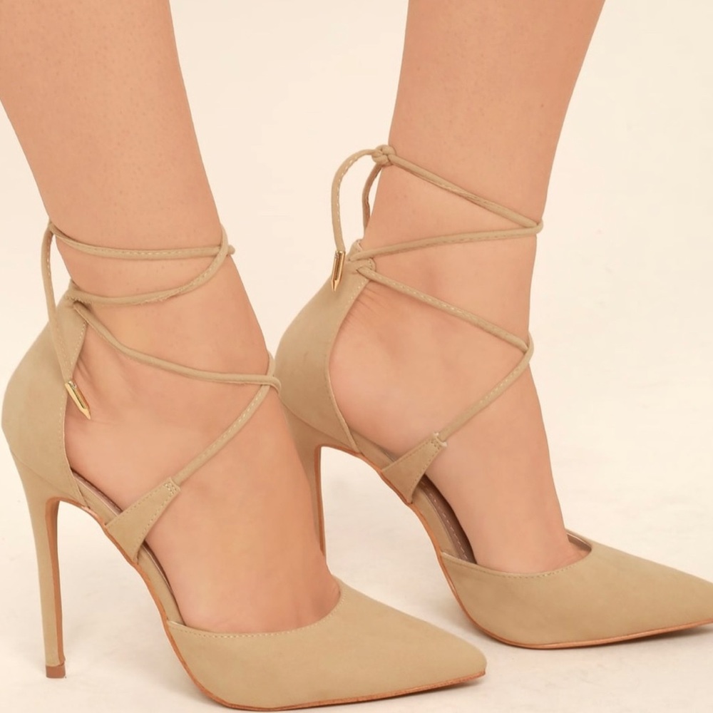 NIB Nude Suede Heels Criss Cross Tie sz 9